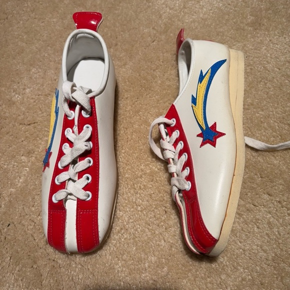Vintage bowling shoes in vintage plaid Brunswick bag